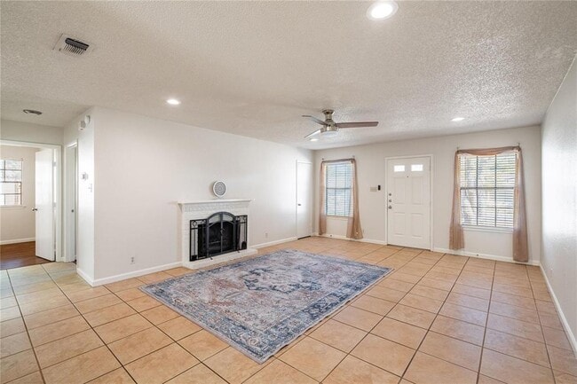Building Photo - 3800 Foust Trail