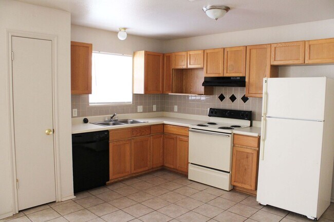 Building Photo - 12214 Maverick Bluff St