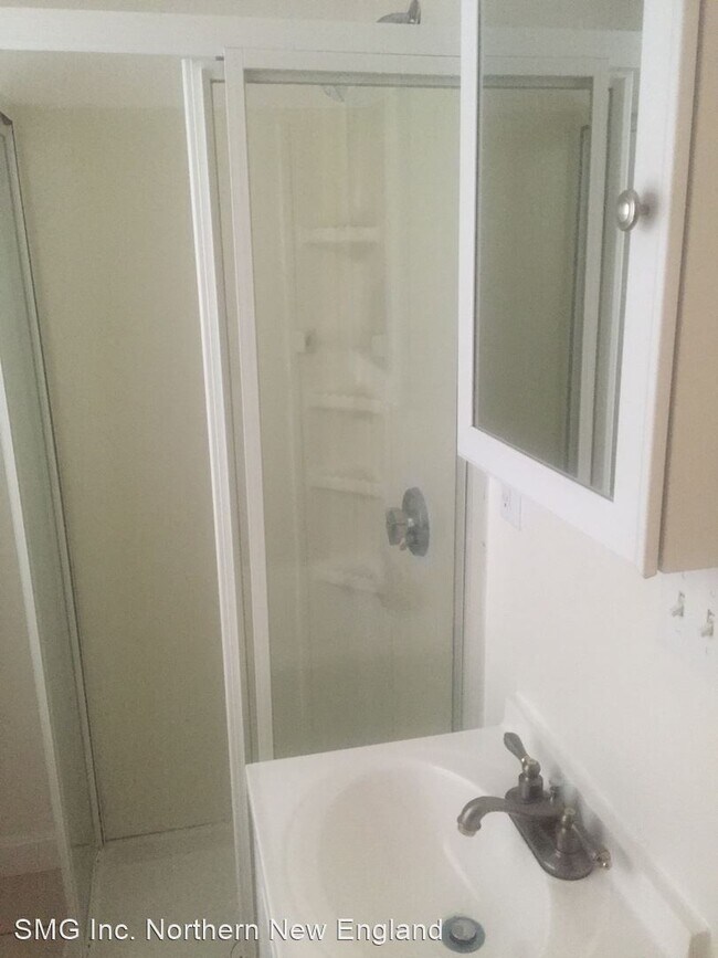 Building Photo - 18 Belmont St