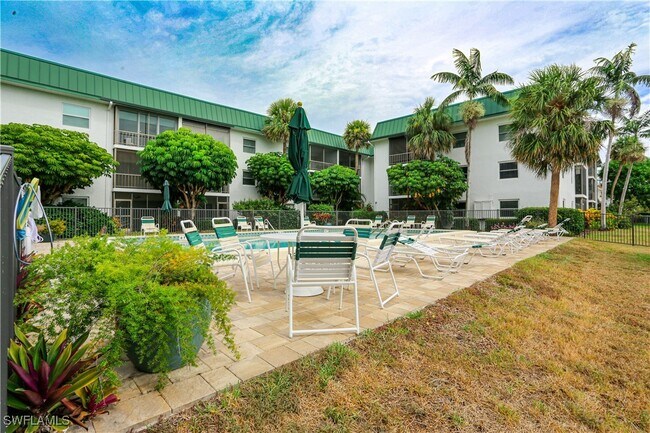 Building Photo - 3030 Binnacle Dr