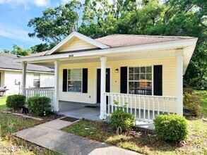 Building Photo - 5625 Benedict Rd