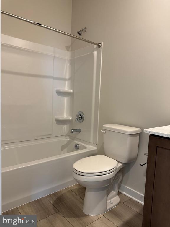 Building Photo - 777 Platinum Dr
