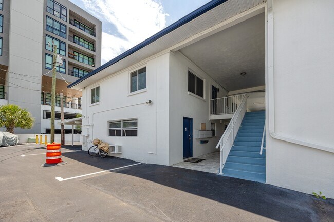 Building Photo - 4340 37th St S