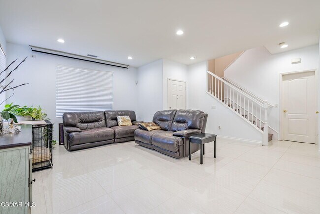 Building Photo - 5053 Flagstone Ln