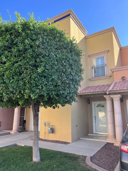 Building Photo - 3150 N Yarbrough Dr