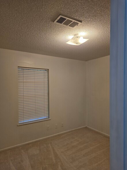 Building Photo - 6281 Ferguson Dr