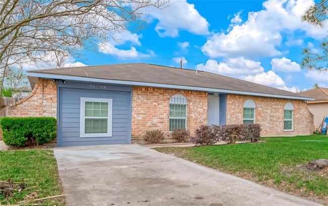 Building Photo - 5138 Danfield Dr