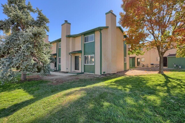 Building Photo - 2488 Washo Cir