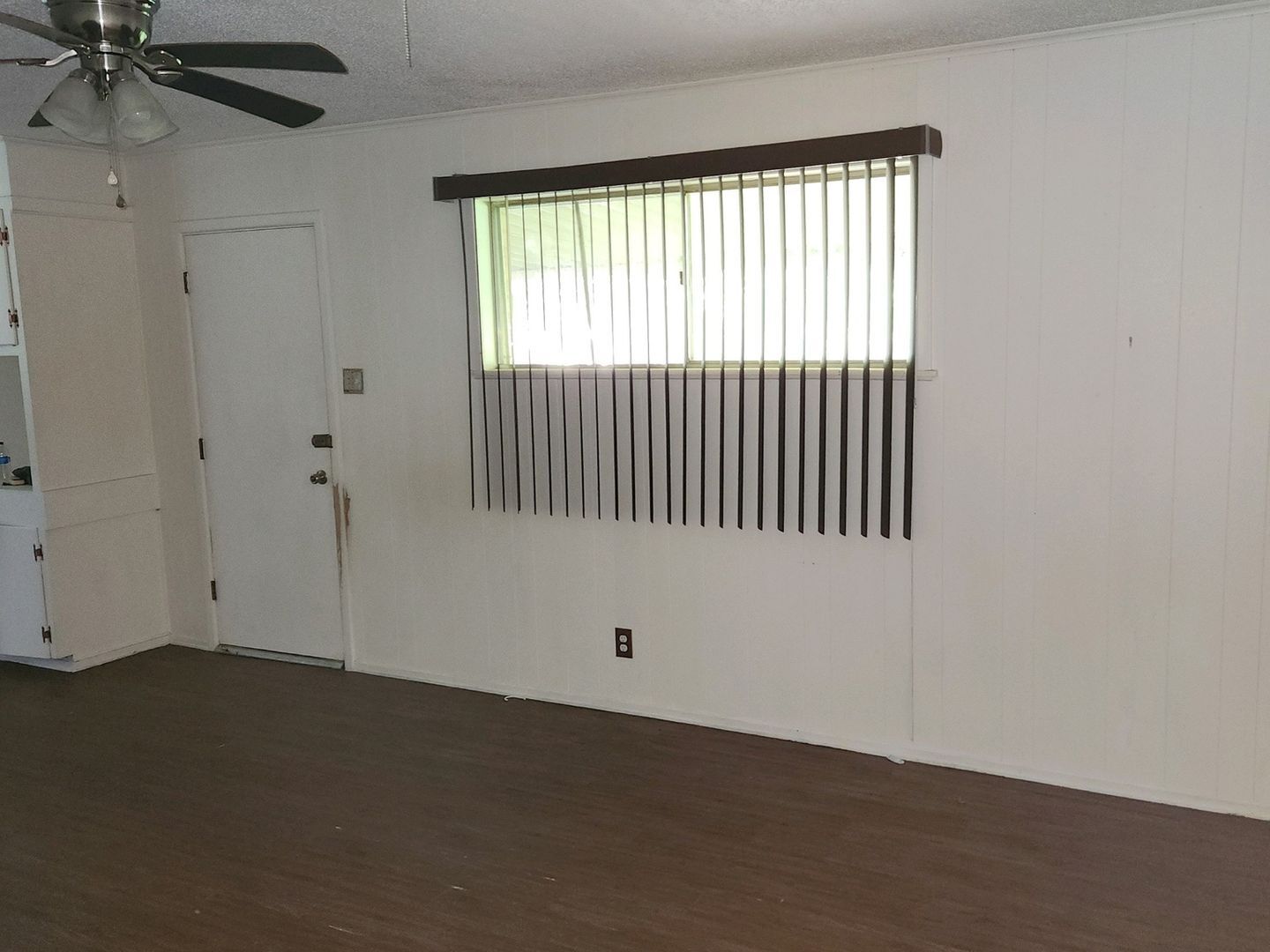 Building Photo - 208 Southview Dr