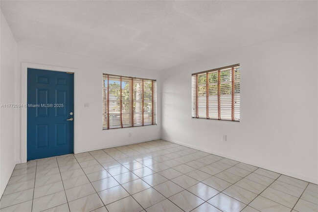Building Photo - 6731 SW 15th St