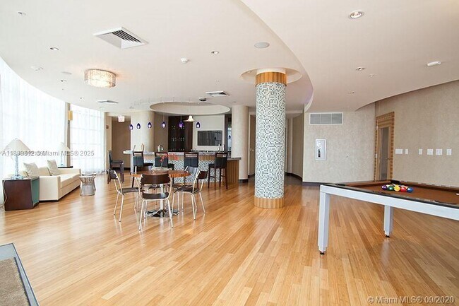 Building Photo - 244 Biscayne Blvd