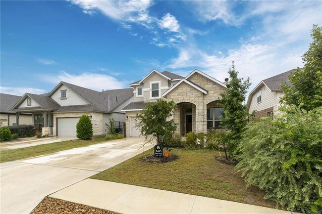 Building Photo - 744 Bonnet Blvd