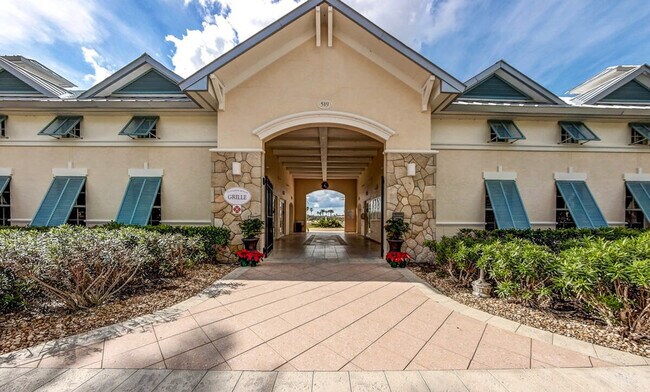 Building Photo - 900 Cinnamon Beach Ln