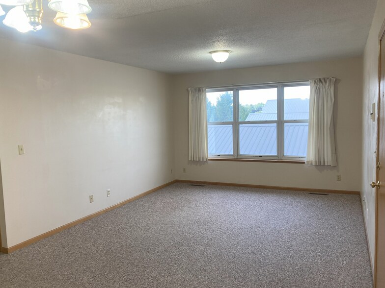 Building Photo - 1603 Breca Ridge Dr