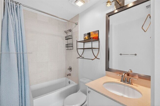 Building Photo - 60 SW 13th St