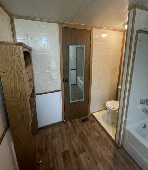 Building Photo - 351 Franklin Heights