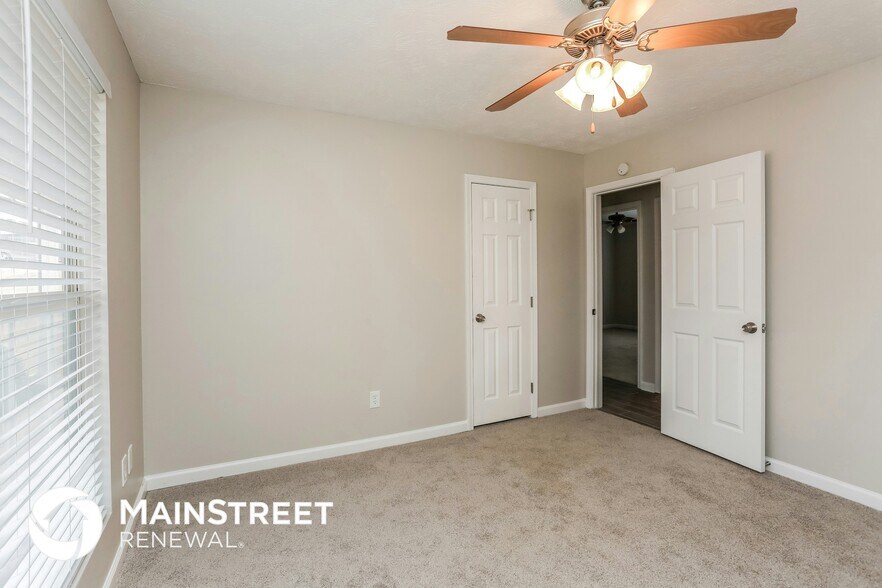 Building Photo - 205 Fairclift Dr