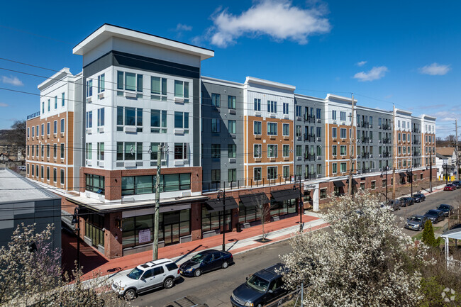 Building Photo - Citivillage at Plainfield Station