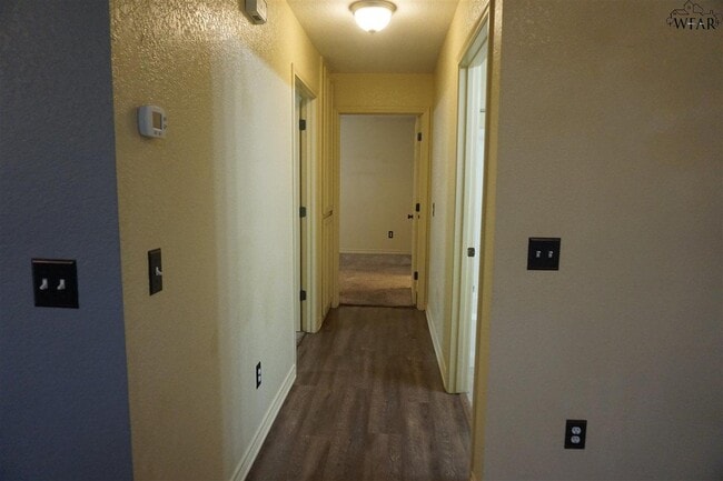 Building Photo - 4710 Brookdale Dr