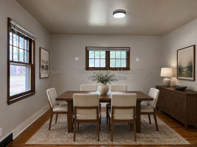 Building Photo - 704 8th St S