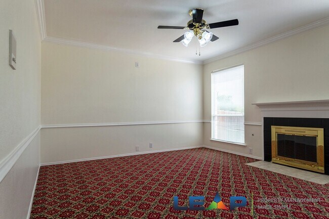 Building Photo - Beautiful home in Hurst-Euless-Bedford ISD