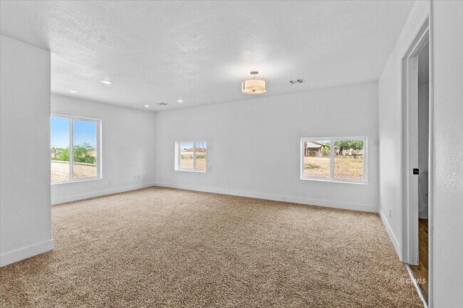 Building Photo - 2595 S Montierth Ln