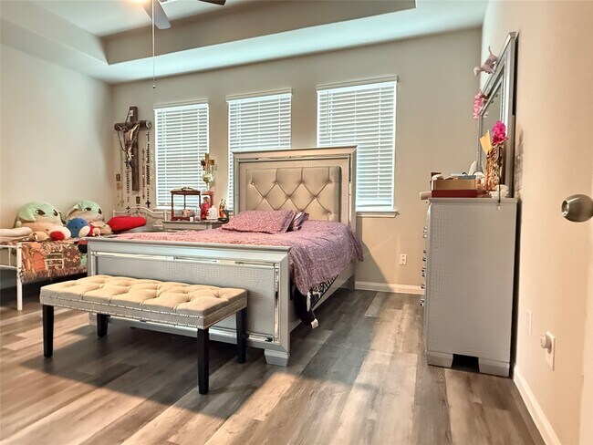 Building Photo - 24919 Bastiani Canvas Ln