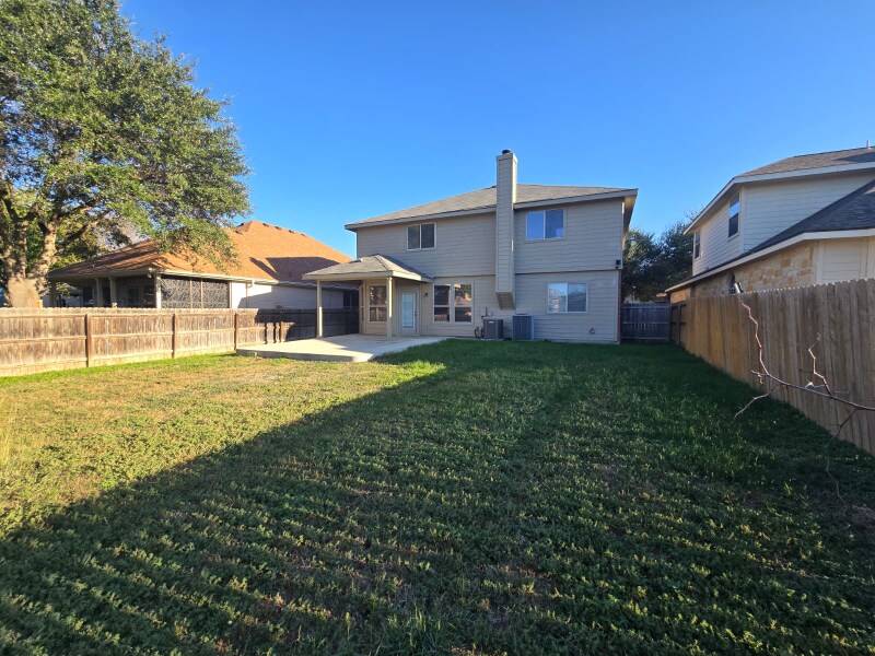 Building Photo - 426 Sorenstam Way