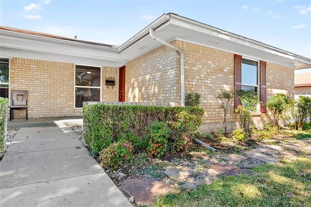 Building Photo - 5308 South Dr