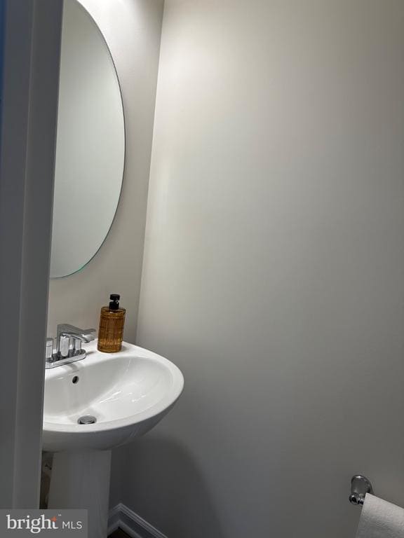 Building Photo - 4908 Dunhaven Dr