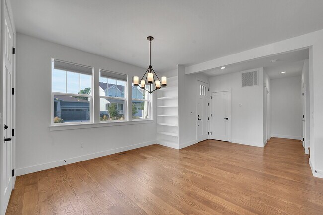 Building Photo - $3,195 - 3 Bed, 2.5 Bath Home in Thornton ...