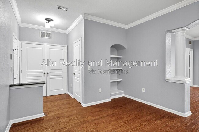 Building Photo - 8290 Gate Pkwy W