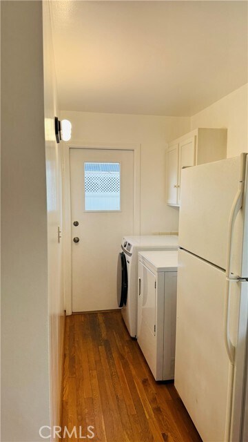 Building Photo - 6633 W 87th St