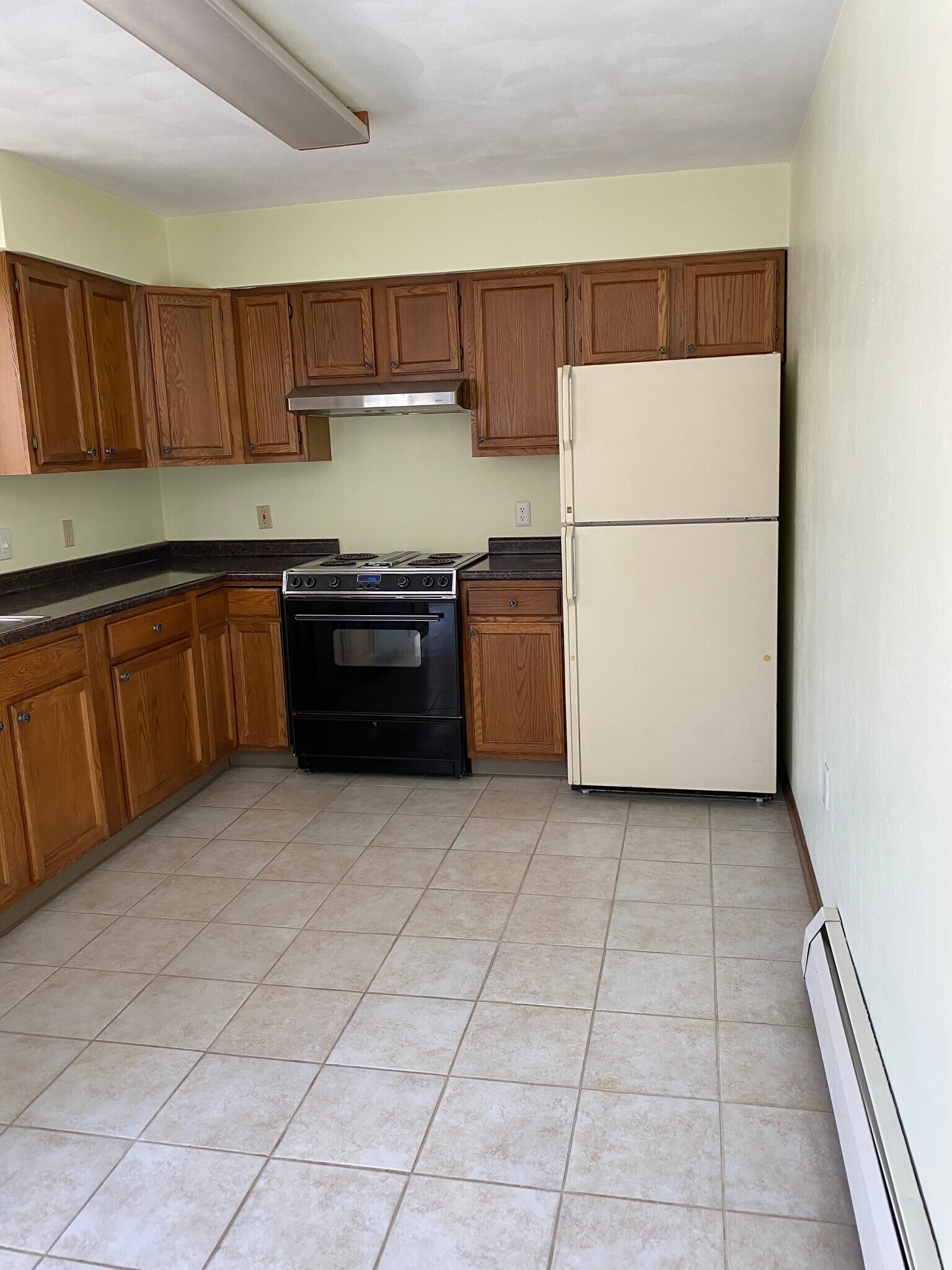 Building Photo - 988 Taft Ave