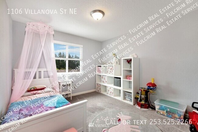 Building Photo - 1106 Villanova St NE