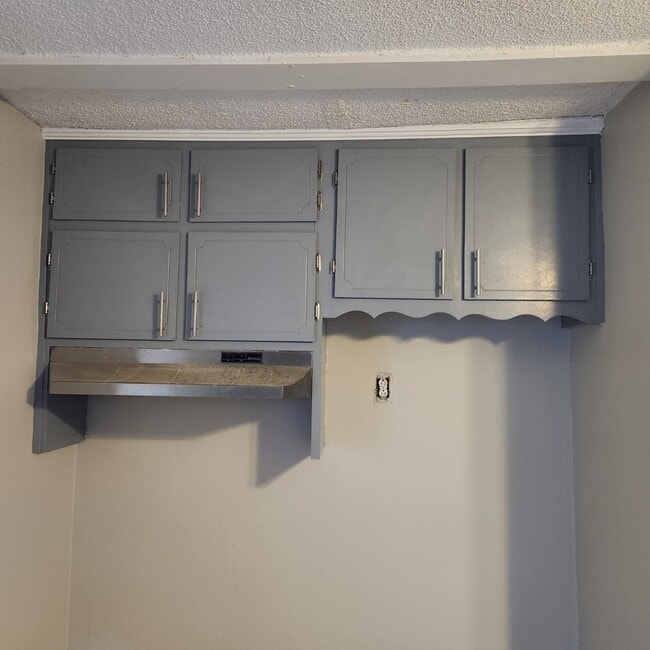 Building Photo - 1403 Kentucky Ave