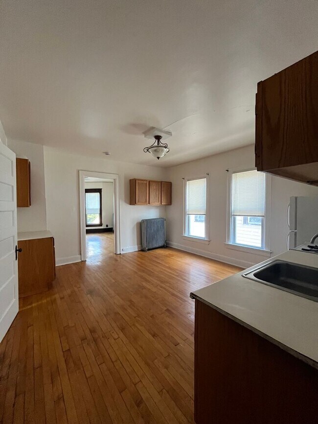 Building Photo - 2BR Upper Unit Off Brady St in the Heart of the East Side! - FREE MOVING SERVICES WITH A SIGNED L...