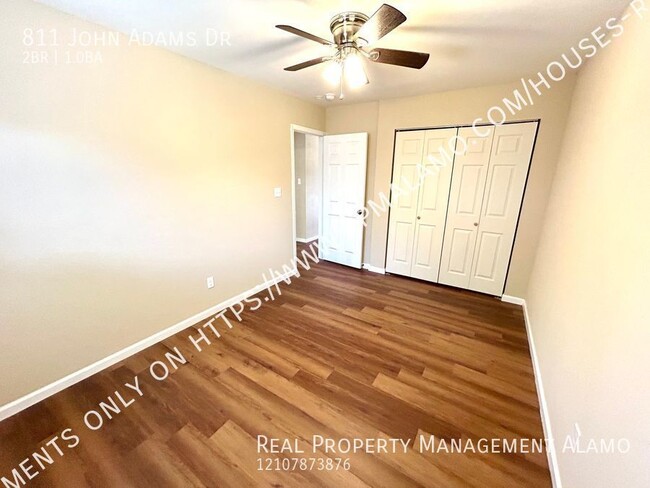 Building Photo - **MOVE-IN SPECIAL** AVAILABLE NOW! 2 Bedro...