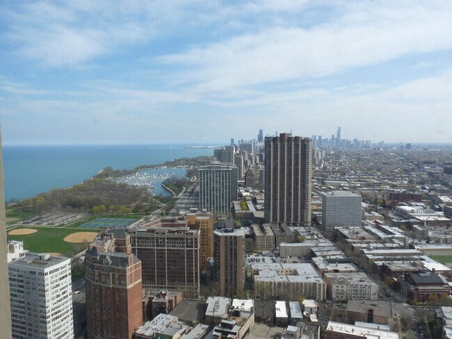 Building Photo - 655 W Irving Park Rd