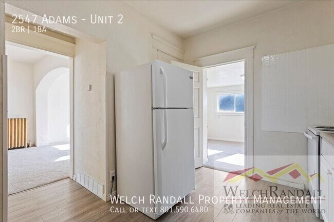 Building Photo - 2547 Adams-Unit 2