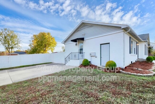 Building Photo - 12024 Antebellum Dr