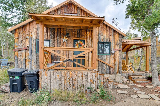 Building Photo - 33440 Colorado 72-SI ID1638163P