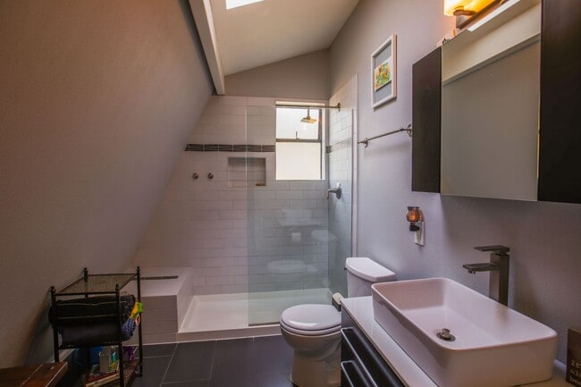 Building Photo - Lovingly Maintained with Designer Finishes...