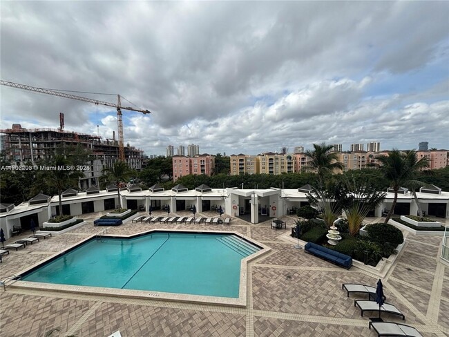 Building Photo - 19500 Turnberry Way