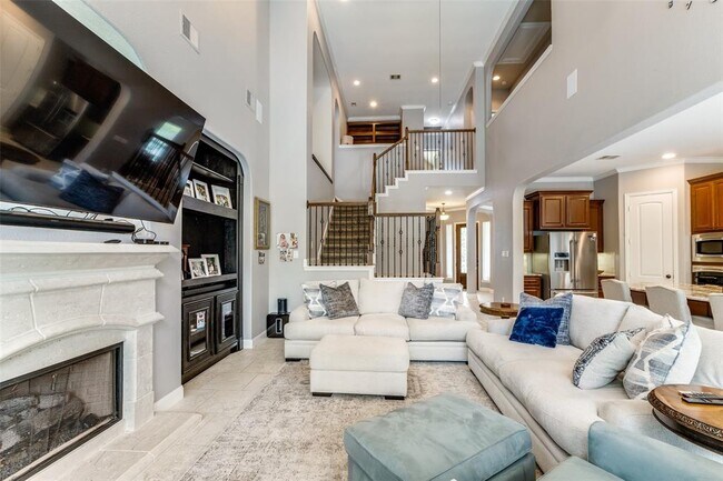 Building Photo - 15 Canoe Bend Dr