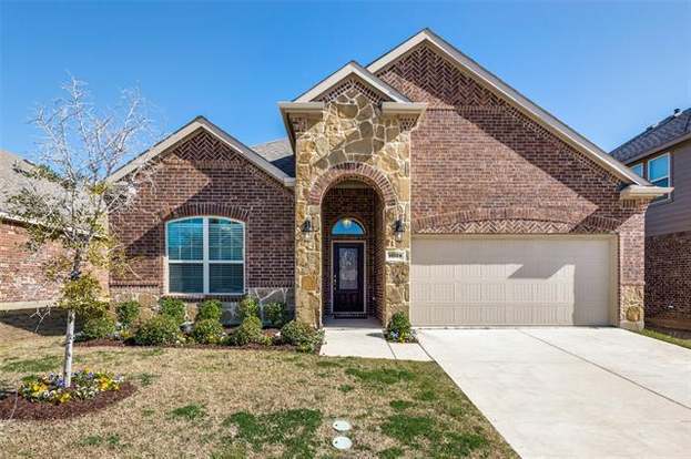 Building Photo - 2025 Lake Vista Dr