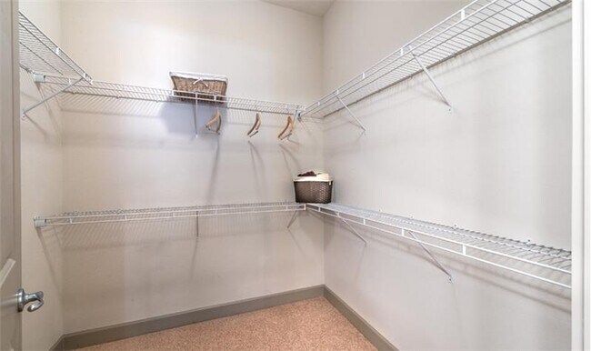 Building Photo - 2612 Ross Ave