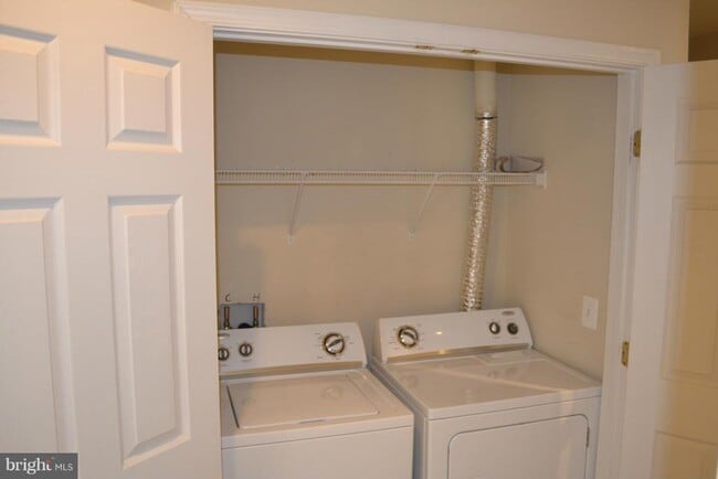 Building Photo - 15689 William Bayliss Ct