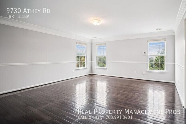 Building Photo - 9730 Athey Rd