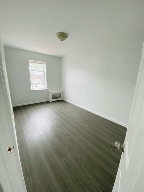 Building Photo - 1664 E 32nd St